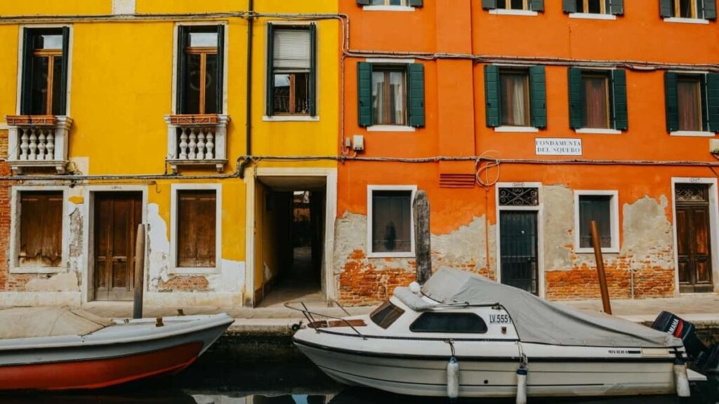 2025 India LinkedIn Advertising Rates Guida Completa Italia