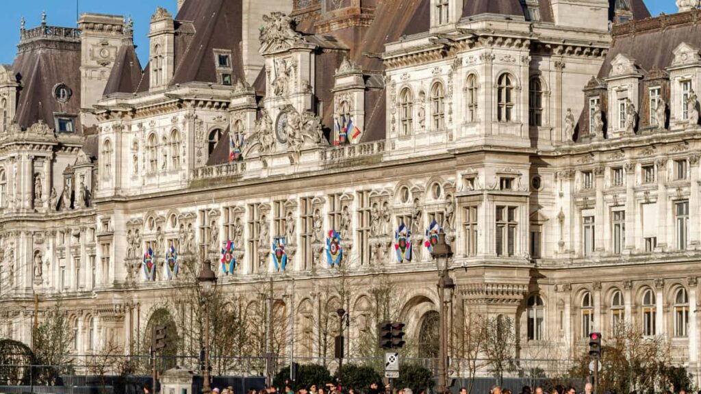 Guida pratica per advertiser in Italia: come individuare creator Zalo in Nigeria, lavorare con streamer locali e massimizzare installazioni app in sicurezza.