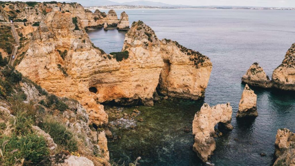 Strategia pratica per trovare e collaborare con creator Etsy in Kuwait e aumentare le vendite online dal mercato mediorientale.